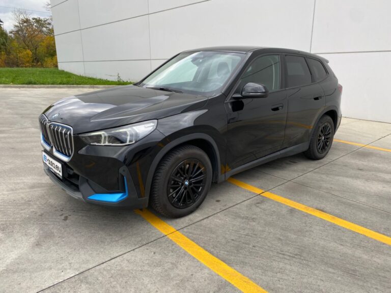 BMW iX1 SPORT 30, Premium Selection