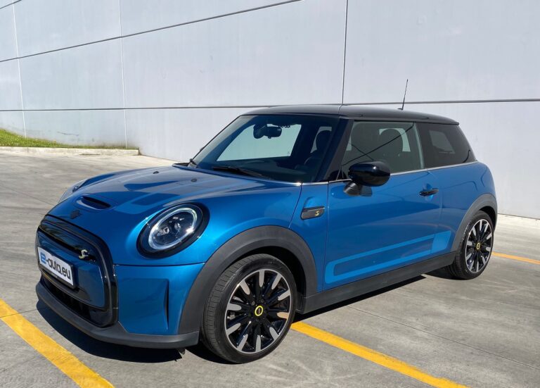 MINI Cooper SE 135 kW, 2022