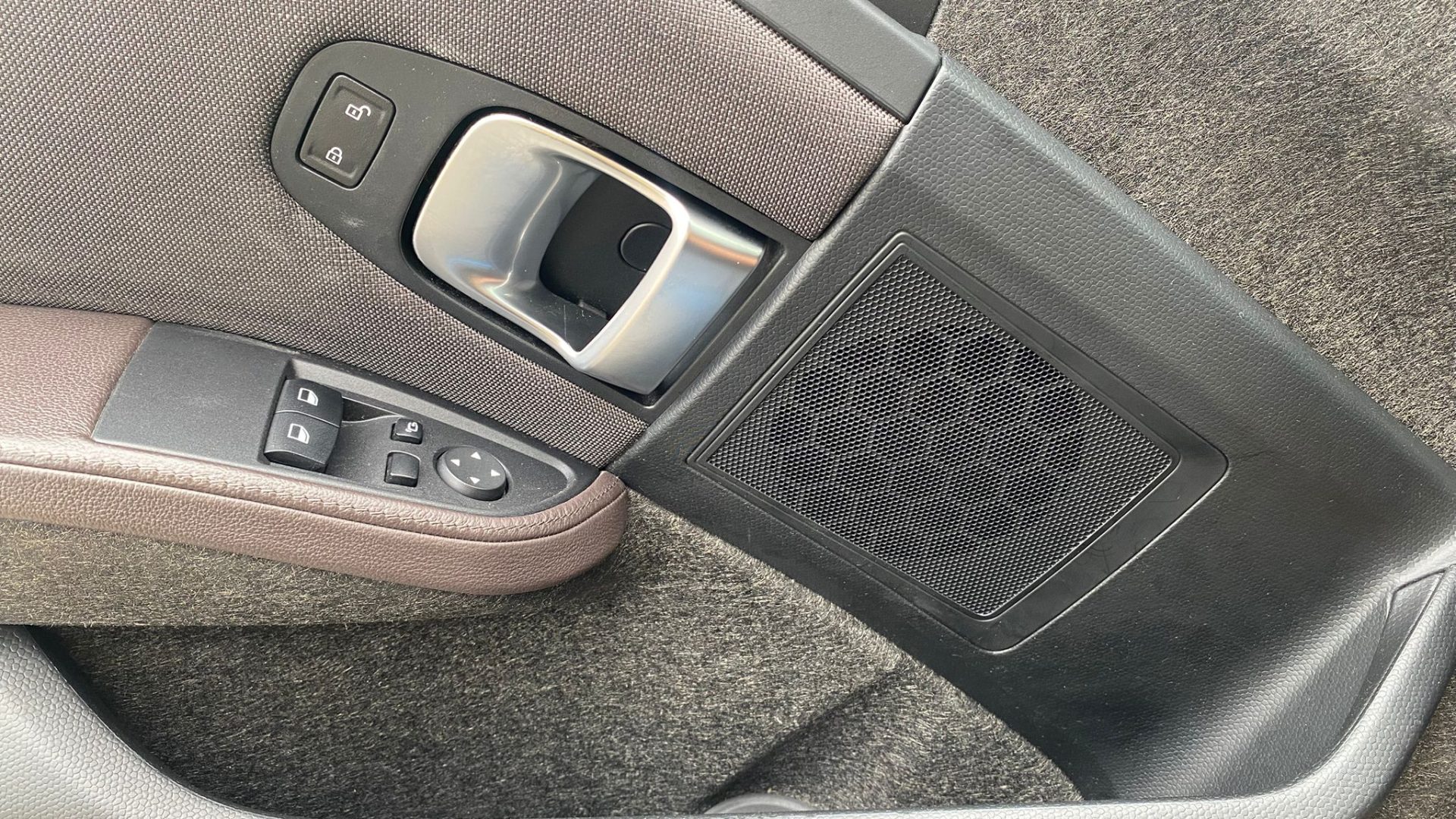 WhatsApp Image 2026-04-03 at 08.46.41 (1)